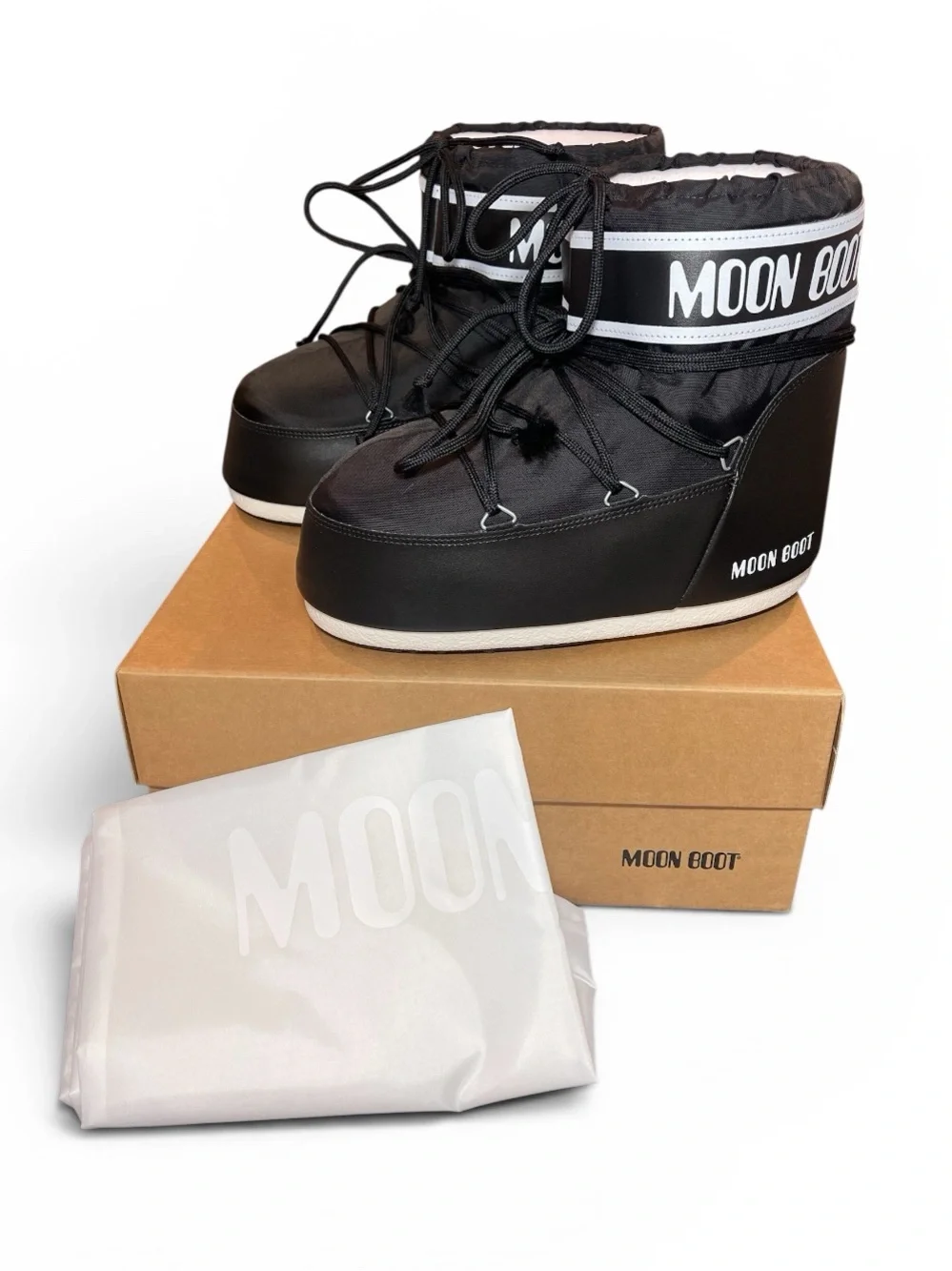 Moon Boot Icon Low Black Nylon Boots Snow Boot Womens Size 10 10.5 EU 42 43 NEW